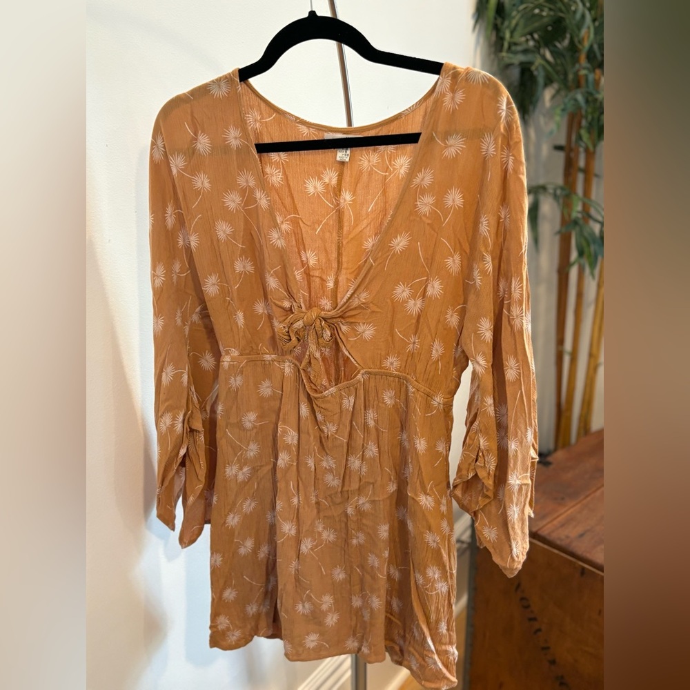 Boho dress with cut out